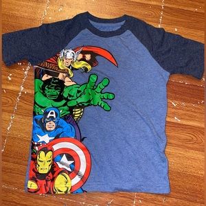 Boy shirt size xs 4/5